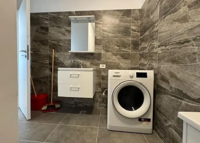 Joy Vivalia 7b-25 Appartement *